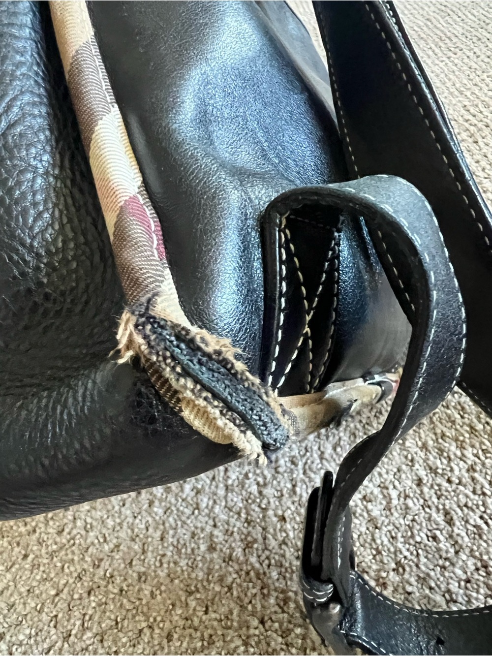 Burberry Vintage Black Leather & Nova Check Backpack – Authentic - Picture 6 of 9